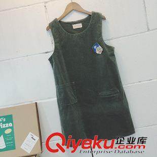 網店爆款 塔卡沙日單新款復古女王別針繡花燈芯絨寬版學院風背帶裙連體裙女原始圖片2