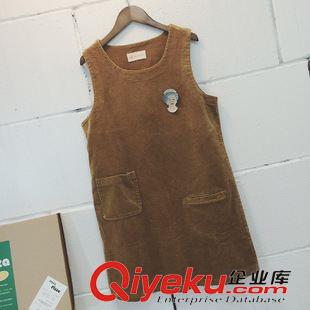 網店爆款 塔卡沙日單新款復古女王別針繡花燈芯絨寬版學院風背帶裙連體裙女原始圖片3