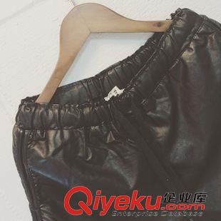 10.9NEW 未知夢|歐美簡約冬季新款2015女裝熱賣松緊腰貼標(biāo)PU皮質(zhì)短褲寬松原始圖片2