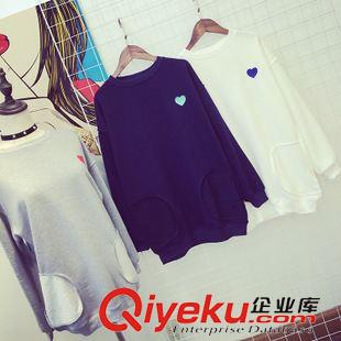 8.05NEW 韓國STYLENANDA同款刺繡愛心標(biāo)反口袋寬版簡(jiǎn)單純色套頭圓領(lǐng)女衛(wèi)衣