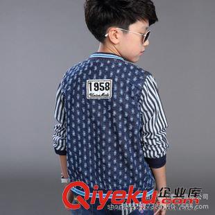 男童牛仔外套專區(qū) 兒童外套秋新款韓版男童條紋牛仔棒球服中童時(shí)尚v領(lǐng)AG破洞印花原始圖片3