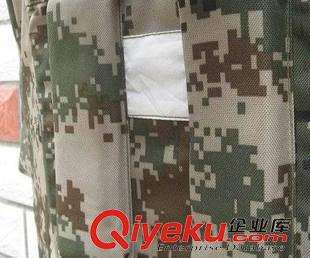 未分類 07陸軍迷彩鋼架包  結(jié)實(shí) 實(shí)用 防小雨  容量大