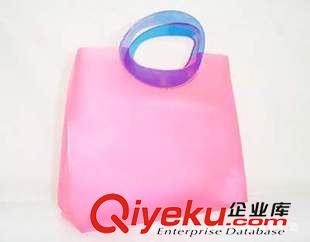 PVC手提帶 供應 PVC禮品包裝袋 玩具包裝袋 PVC膠服裝包裝袋  量大從優(yōu)