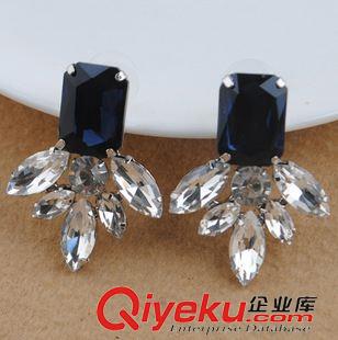 網(wǎng)絡(luò)爆款耳釘 愛情回來了戚薇同款網(wǎng)絡(luò)爆款熱賣促銷水晶藍(lán)寶石耳環(huán)服裝配飾女原始圖片3