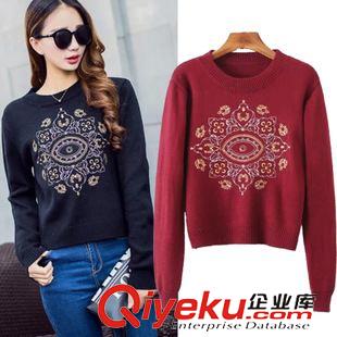 ★10月7號(hào)新款更新 2015秋冬新款復(fù)古宮廷刺繡百搭修身短款套頭針織毛衣 女 D31075