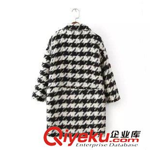 ★10月5號(hào)新款更新 2015秋冬新款休閑寬松中長(zhǎng)款千鳥格翻領(lǐng)呢料大衣外套 女 C81026原始圖片3