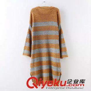 ★9月12號(hào)新款更新 2015秋季新款粗條紋拼色大版鏤空開叉中長(zhǎng)款寬松毛衣女 A29234原始圖片2