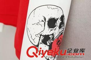 ◆衛(wèi)衣/絨衫 2015秋冬新款歐美風(fēng)時尚袖子印花拼接長袖套頭衛(wèi)衣 女 C129275原始圖片3