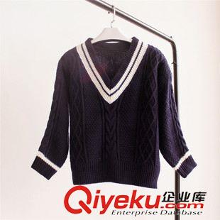 八月第二期新款 2015秋冬新品韓版學(xué)院海軍風(fēng)V領(lǐng)學(xué)生打底衫套頭長袖針織毛衣女原始圖片2