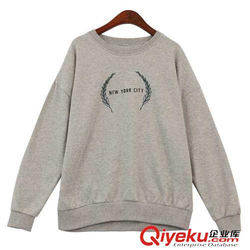 2015年9月新款 2015新款學(xué)院風(fēng)圓領(lǐng)寬松字母花朵刺繡寬松長(zhǎng)袖衛(wèi)衣女原始圖片3