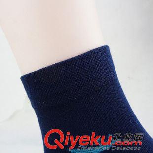 金盾 金盾9492全棉休閑男士襪 時尚拼色手工對目純棉襪子批發不勒指頭原始圖片2