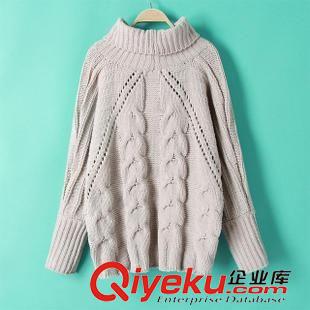 9月新品 2015秋裝新款歐美女裝毛線上衣 純色前短后長dm花高領毛衣女原始圖片3