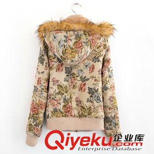 棉衣 唯品庫廠家直銷14秋冬裝棉服歐美刺繡毛領(lǐng)連帽棉衣外套女裝批發(fā)