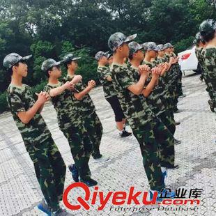 廠家推薦熱銷 夏季軍訓迷彩短袖軍訓t恤校園男女學生夏令營軍訓服 戶外體能服