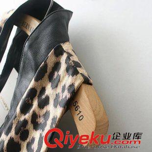 八月第七波 VJISHA歐美風(fēng)新款女裝豹紋PU拼接馬甲女式熱銷款馬夾一件代發(fā)Z995原始圖片3
