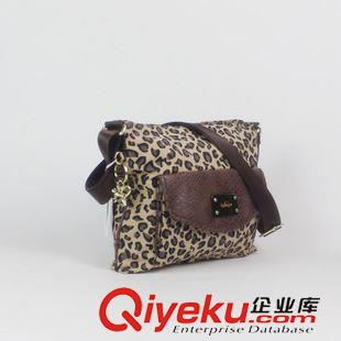 兩用包 【誠(chéng)招微信代理】Kipling外貿(mào)原單凱浦林單肩斜挎女包K16562原始圖片2