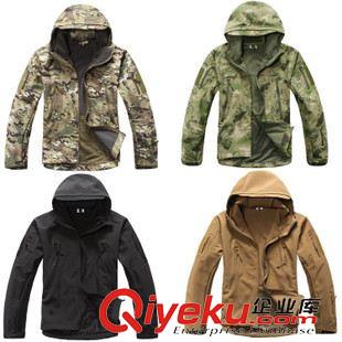 沖鋒衣褲 廠家直銷(xiāo)戶外登山服防風(fēng)防水軍裝鯊魚(yú)皮迷彩服 男沖鋒衣