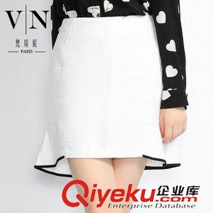 半身裙 品牌tj秋裝 歐美時(shí)尚撞色品牌小傘裙 氣質(zhì)百搭半身短裙VNA60216