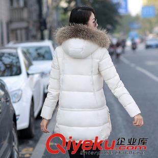 14秋冬清倉(cāng) 2014冬裝新款白鴨絨羽絨服女中長(zhǎng)款韓版真貉子毛加厚斗篷原始圖片2