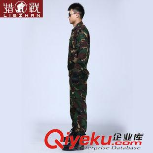 tj產(chǎn)品 批發(fā)戶外迷彩工作服套裝男 軍訓(xùn)迷彩服戶外耐磨獵人迷彩服迷彩