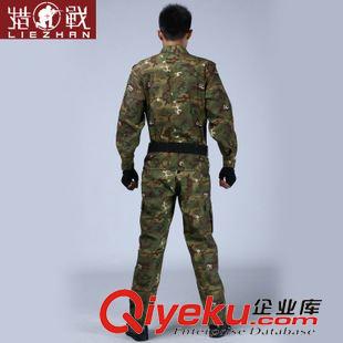 tj產(chǎn)品 批發(fā)軍訓服套裝小CP夏季迷彩服一件代發(fā)數(shù)碼迷彩服戶外速干