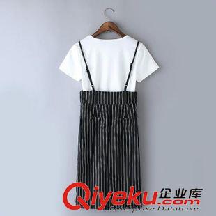 休閑套裝 $F 歐美風  字母條紋套裝裙背帶連衣裙+短袖批發(fā) X9829