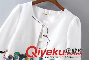 7月05號更新 $O 歐美風 時尚印花喇叭袖小外套修身夾克批發 1840原始圖片3