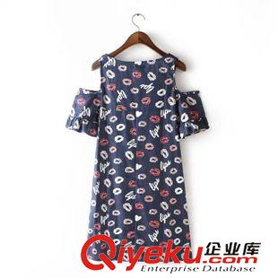 6月28號更新 $V2 歐美風 嘴唇花朵印花露肩飛袖A字牛仔連衣裙批發(fā) 1693原始圖片3
