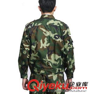 軍訓(xùn)服 學(xué)生軍訓(xùn)迷彩服裝 套裝 男女款 勞保迷彩工作服夏裝批發(fā)