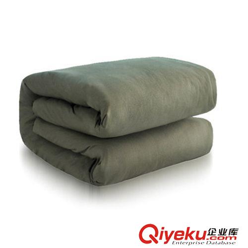 軍訓(xùn)服 鄭州廠家批發(fā) 6斤優(yōu)質(zhì)棉被 軍訓(xùn)棉被 民政救災(zāi)捐贈棉被 tj供應(yīng)原始圖片3