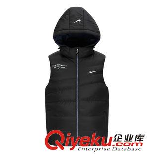 Nike/耐克 現(xiàn)貨批發(fā)男士休閑運(yùn)動(dòng)馬甲秋冬時(shí)尚連帽防風(fēng)保曖馬夾背心一件代發(fā)原始圖片2