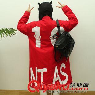 棉衣 2015冬裝韓版學(xué)院風(fēng)字母眼睛刺繡徽章長款大碼大衣外套棉服棉衣女原始圖片3