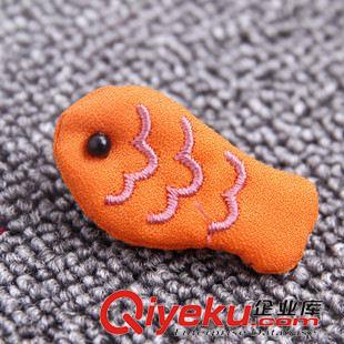 胸針/飾品 外貿原單日系森女系可愛小魚繡花配飾胸針小清新別針飾品手工布藝原始圖片3
