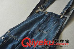 10月6號(hào) 周二上新 KM高端品質(zhì)破洞牛仔背帶褲女長(zhǎng)褲2015秋裝新款韓版寬松連體褲女潮原始圖片2