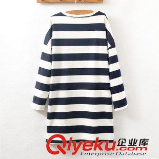 9月28號(hào) 周一上新 韓國東大門2015秋季新款中長款寬松條紋衛(wèi)衣卡通斗牛犬套頭上衣潮原始圖片2
