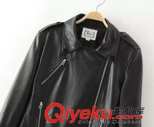 8月12號 周三上新 陽G秋冬新款奔跑吧兄弟楊穎同款愛心印花短款修身zp皮衣外套女原始圖片3