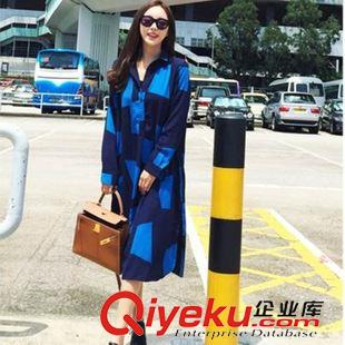 9月20日 2015年秋裝新款風(fēng)衣雙排扣女裝大碼修身中長款不規(guī)則休閑外套