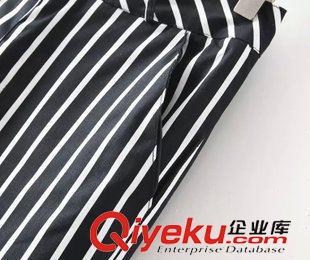 2015年7月16上新 2015秋季女裝新款  韓版休閑時尚豎條紋彈力九分褲小腳褲