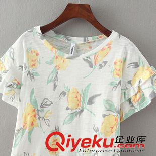 2015年7月7上新 2015夏季女裝新款  韓版時尚荷葉邊短袖清新印花竹節棉T恤