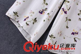 2015年7月2上新 2015夏季女裝新款  歐美風(fēng)休閑時尚田園風(fēng)碎花人棉印花闊腿褲原始圖片3