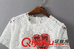 2015年6月4上新 2015夏季女裝新款  明星楊穎同款圓領心形字母刺繡全蕾絲連衣裙原始圖片2