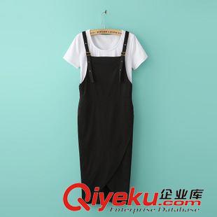 2015年4月25上新 2015夏季女裝新款  韓版荷葉邊露肩吊帶雪紡衫+印花半身裙套裝