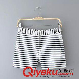 2015年4月22上新 2015夏季女裝新款   韓版時尚撕邊白色磨破牛仔短褲熱褲