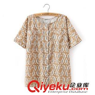 2015年4月10上新 2015夏季女裝新款  歐美風(fēng)休閑時尚V領(lǐng)無袖鉚釘套頭馬甲背心