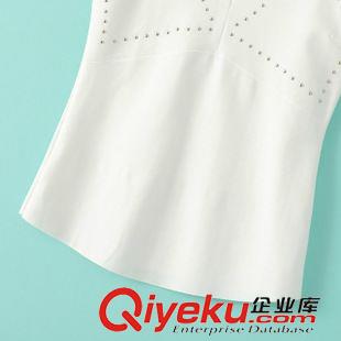 2015年4月10上新 2015夏季女裝新款  歐美風(fēng)休閑時尚V領(lǐng)無袖鉚釘套頭馬甲背心原始圖片3