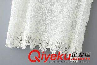 2015年4月10上新 2015夏季女裝新款  歐美風時尚無袖鏤空唯美花朵蕾絲背心原始圖片3