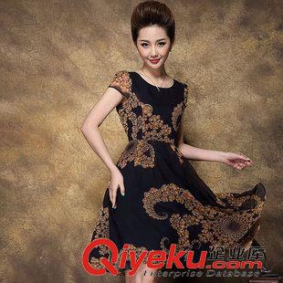 媽媽夏裝 2015夏裝新款胖MM顯瘦氣質兩件套時尚連衣裙gd鏤空大碼裙子修身