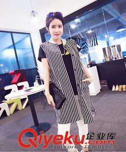 女式馬夾|背心 8130 韓版寬松豎條紋個性長款無袖馬夾字母印花馬甲原始圖片3