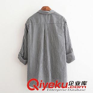 8月新款{dy}波 韓國東大門2015秋冬新款小清新棉麻口袋寬松可挽長袖格子襯衫女原始圖片3