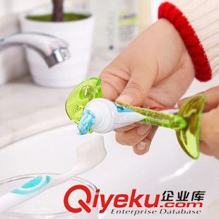 創意廚房用品 日用居家多功能帶掛孔魚骨擠牙膏器 封口夾 削皮器原始圖片3